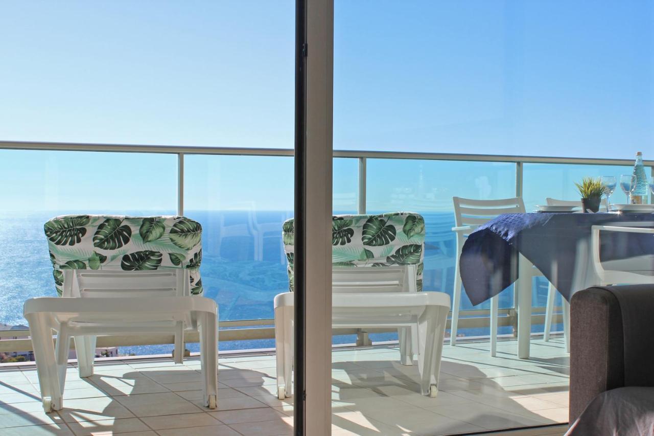 High Rise Apartment On The 39Th Floor With Private Terrace And Sea Views 베니돔 외부 사진